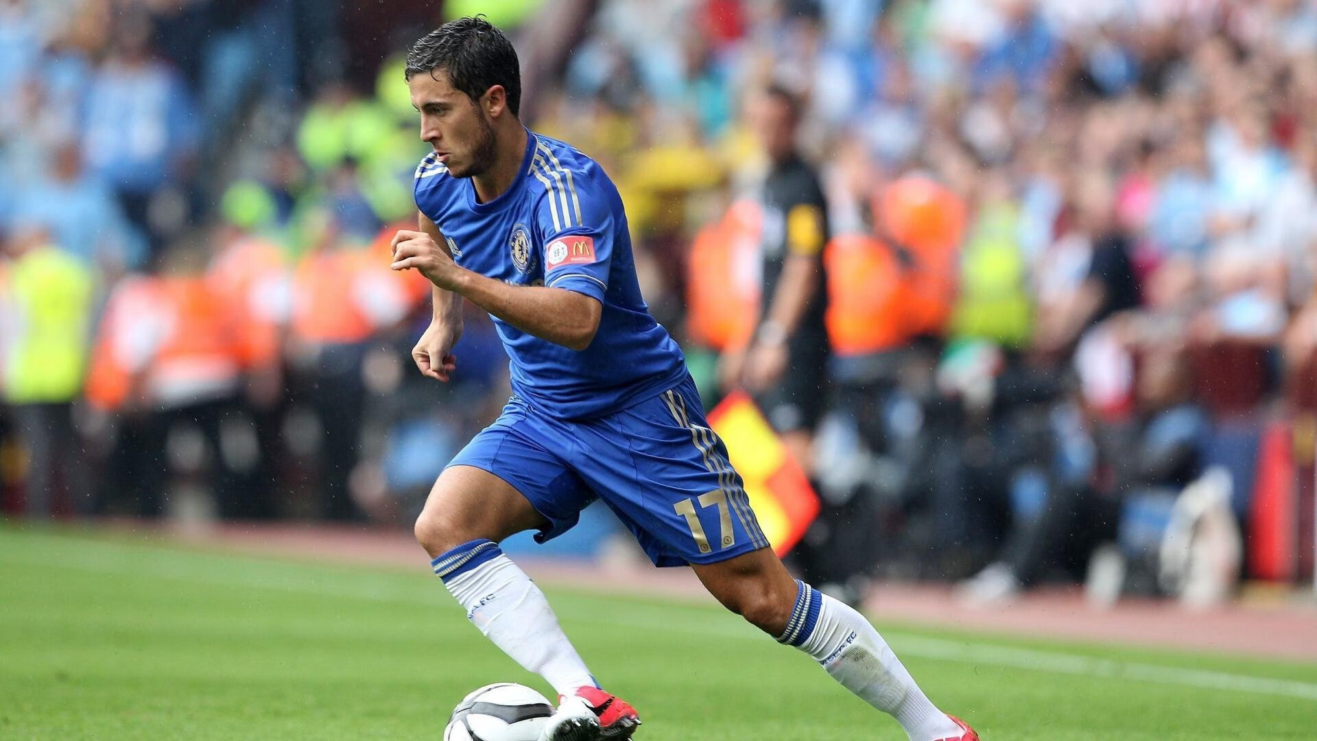 开云体育官网-卡马文加爆发引爆豪门争夺！AC米兰截胡塞内加尔，是战术升级还是未来豪赌？